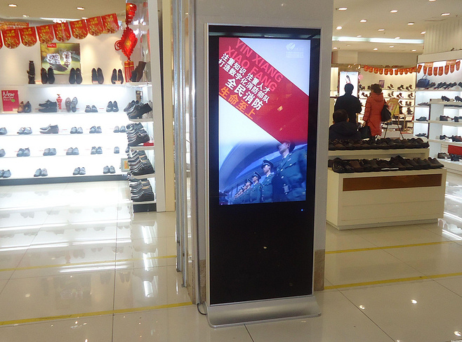 液晶廣告機(jī)方案，市場(chǎng)的營(yíng)銷(xiāo)神器